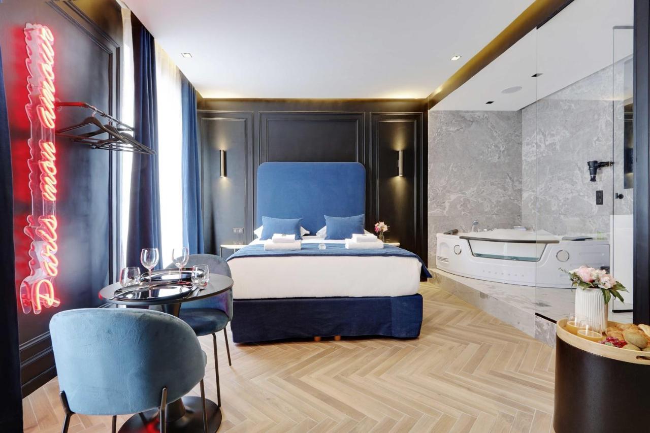 Couples Getaway Unit With Jacuzzi - City Center Париж Екстериор снимка